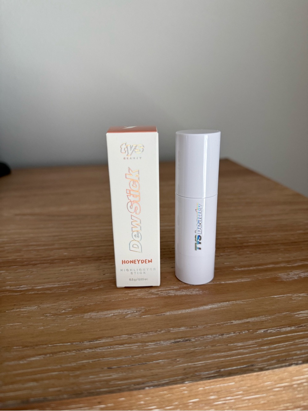 Dew Stick Highlighter - Honeydew (Warm Gold Glow)